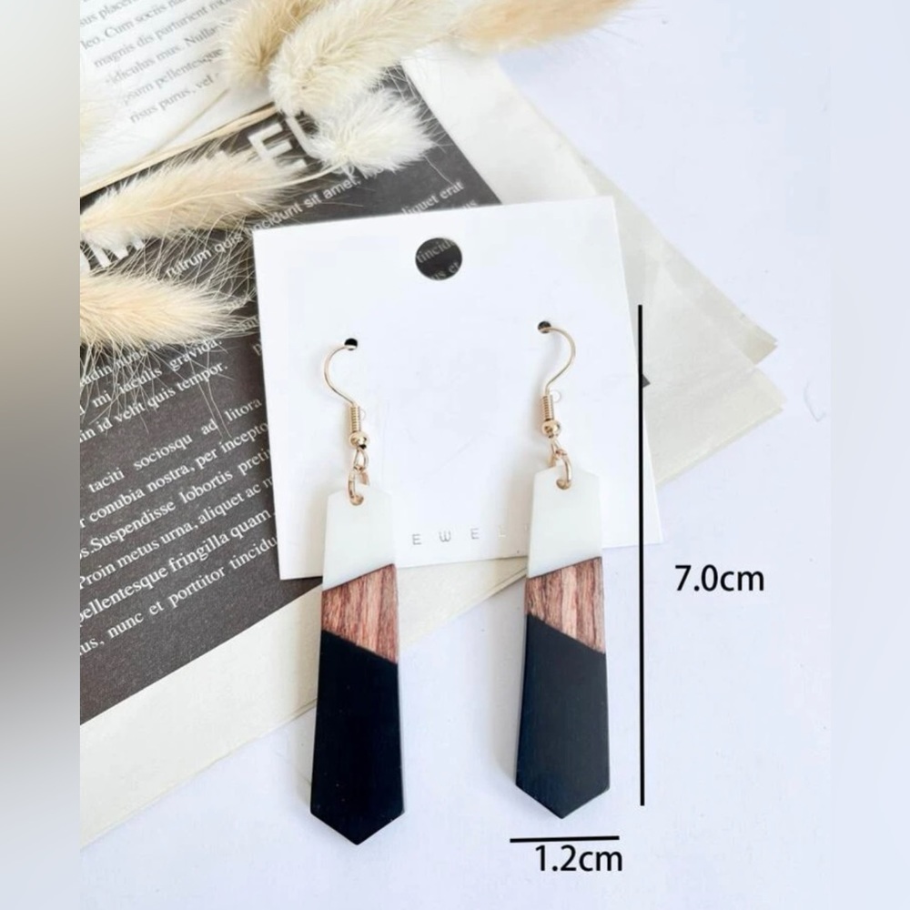 Geometric Wood Dangle Earrings - Picture 8 of 11